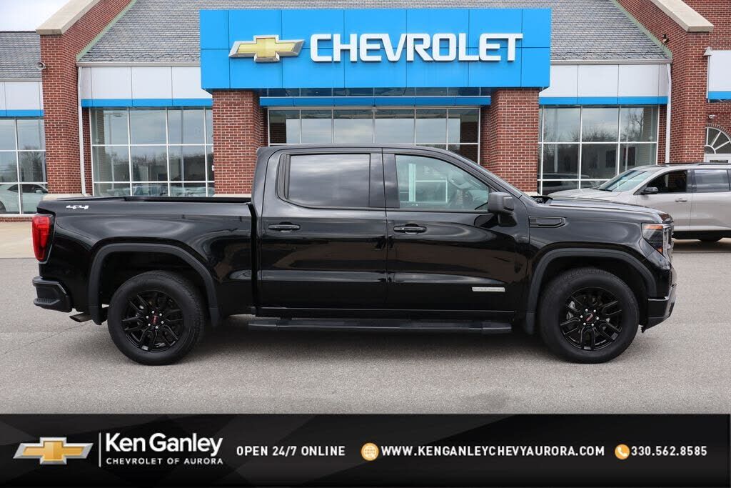 2024 GMC Sierra