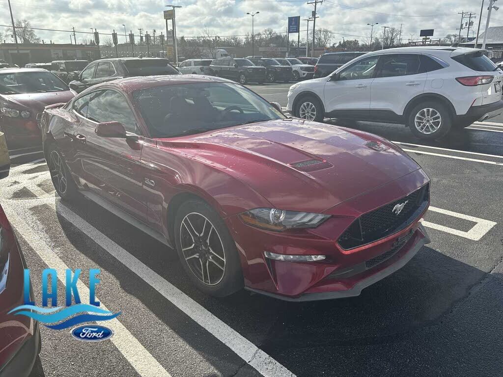2019 FORD Mustang
