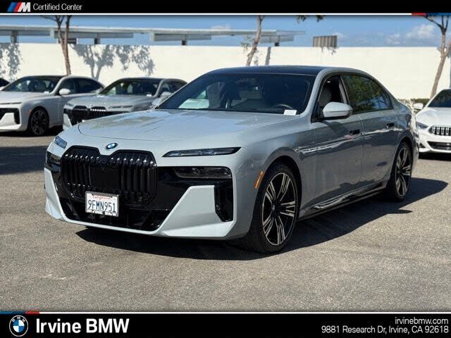 2023 BMW i7