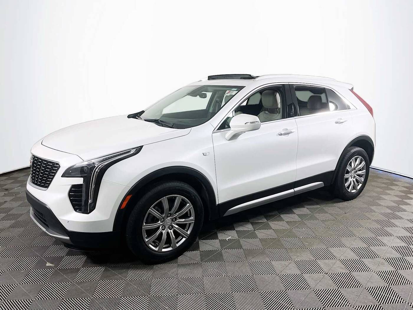 2023 CADILLAC XT4