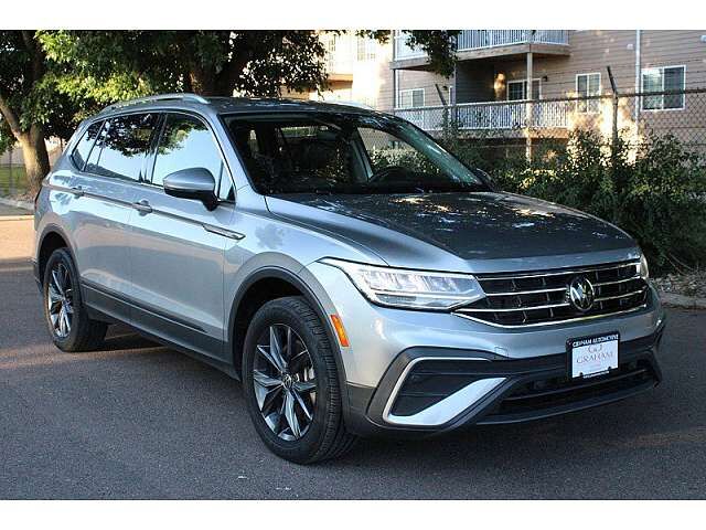 2022 VOLKSWAGEN Tiguan
