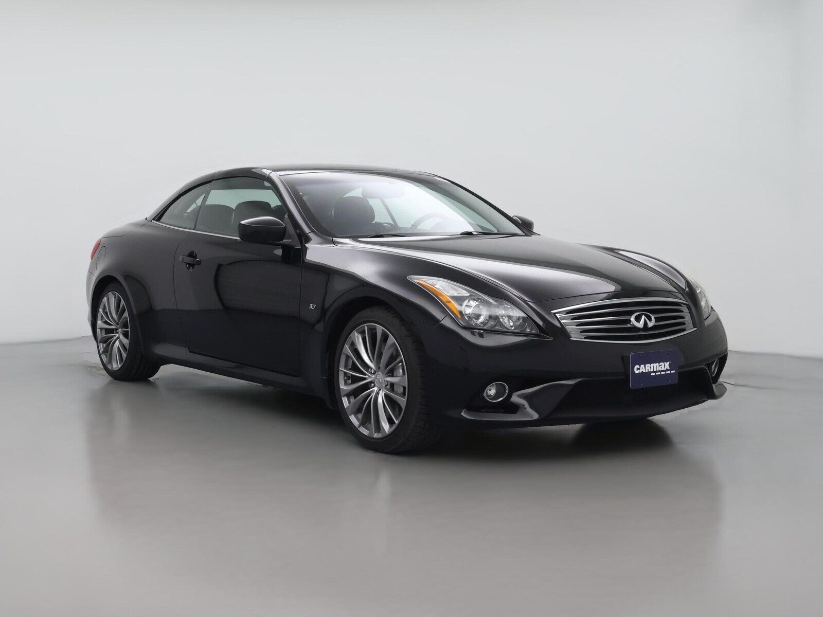 2015 INFINITI Q60