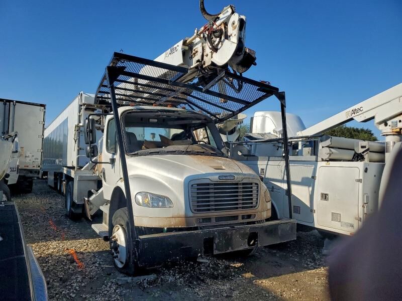 2019 FREIGHTLINER M2