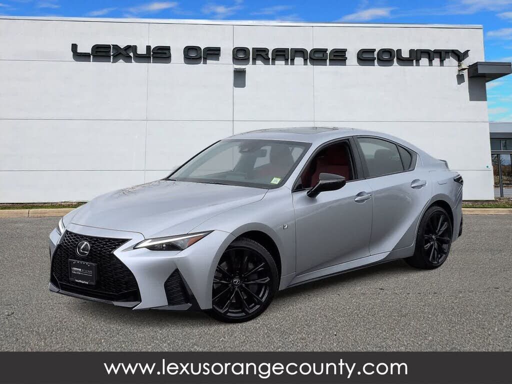 2025 LEXUS IS