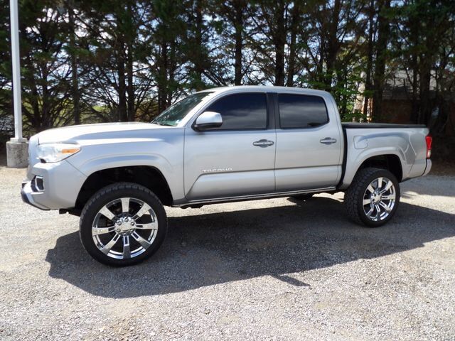 2016 TOYOTA Tacoma