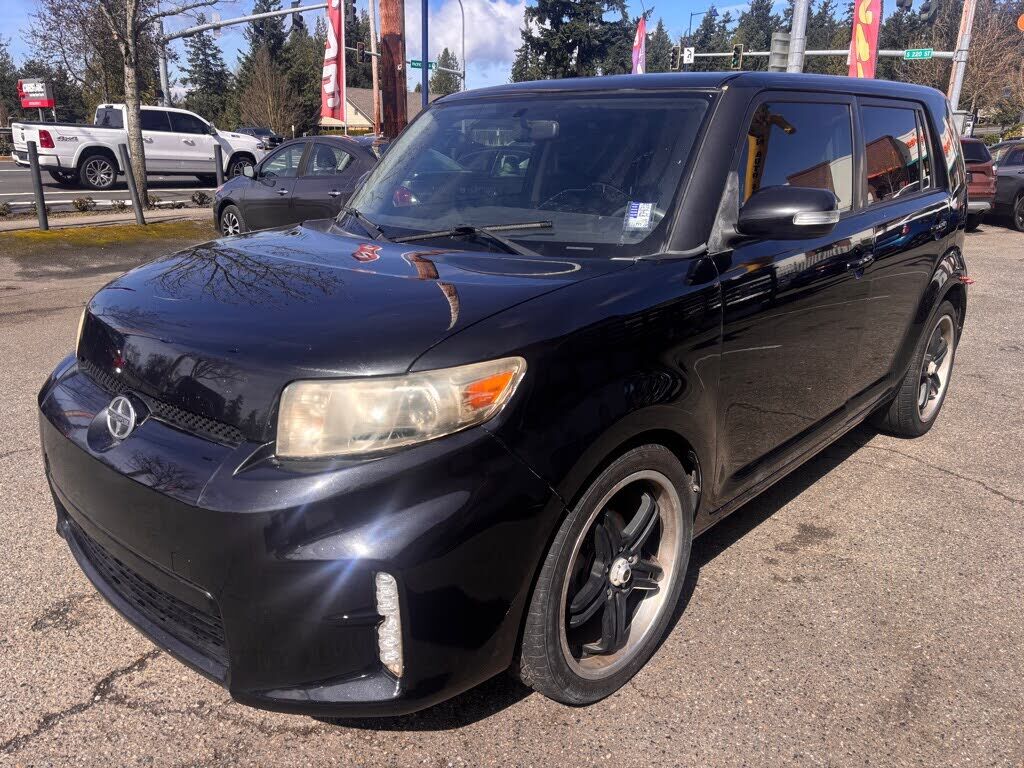 2013 TOYOTA SCION