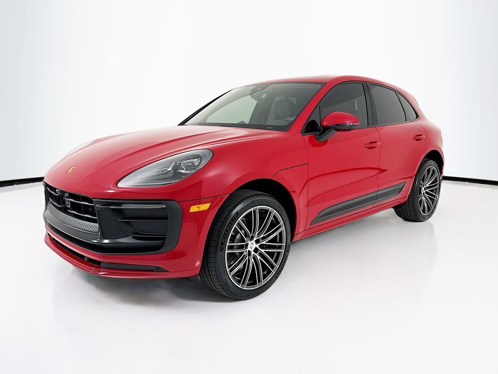 2026 PORSCHE Macan