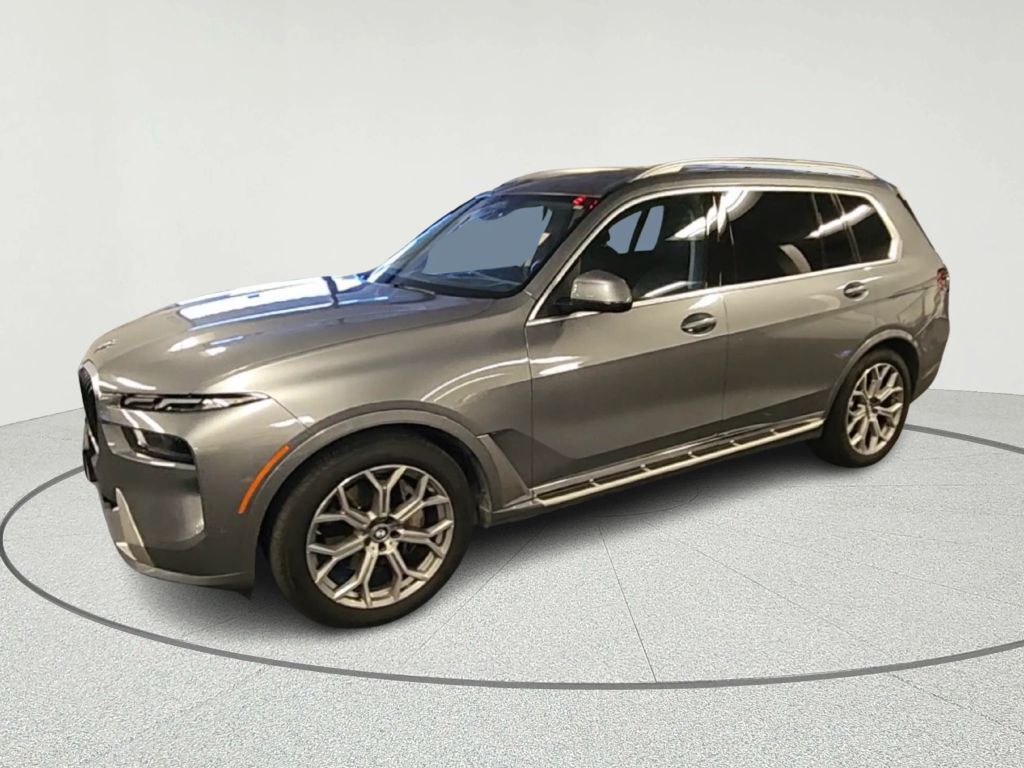2024 BMW X7