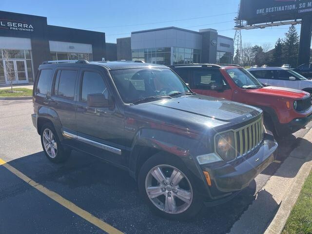 2012 JEEP Liberty