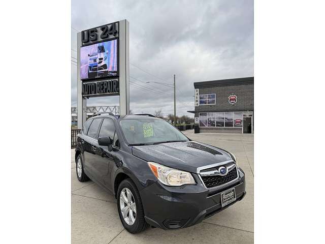 2016 SUBARU Forester