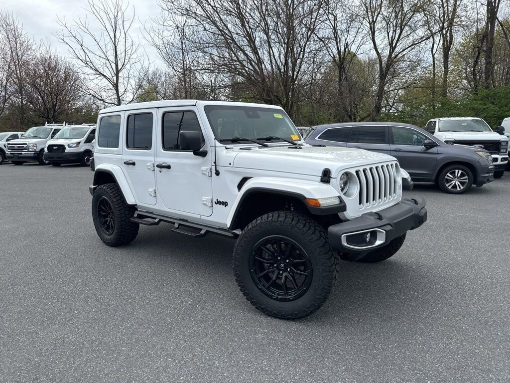 2022 JEEP Wrangler