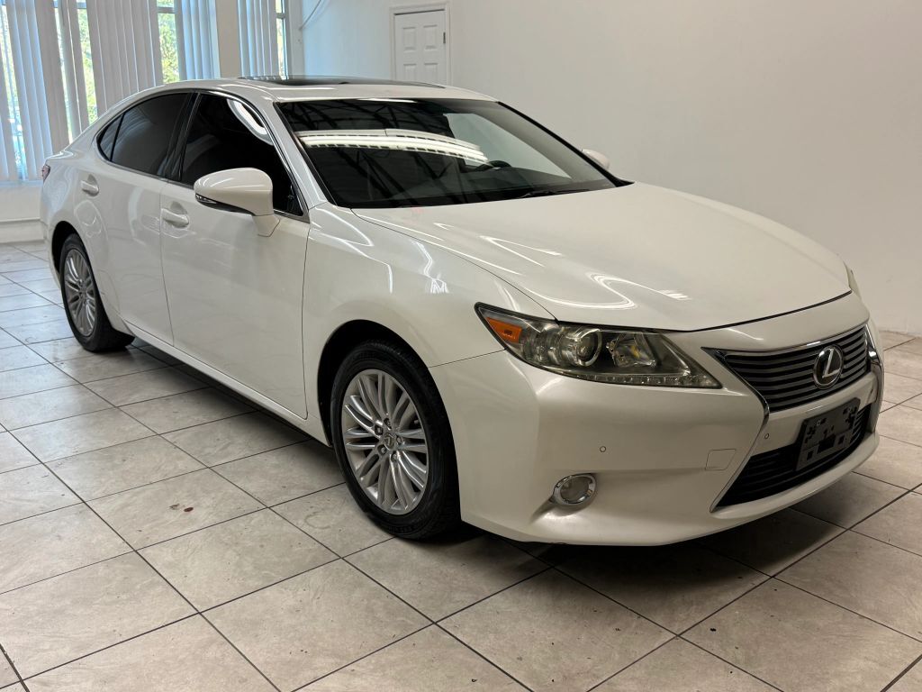 2013 LEXUS ES