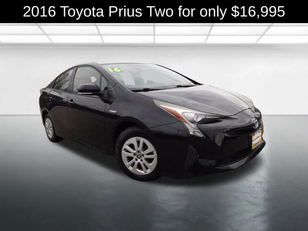 2016 TOYOTA PRIUS