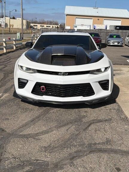 2017 CHEVROLET Camaro