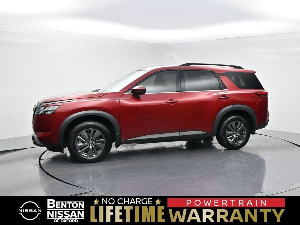 2024 NISSAN Pathfinder