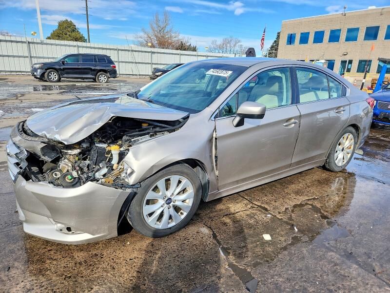 2017 SUBARU Legacy