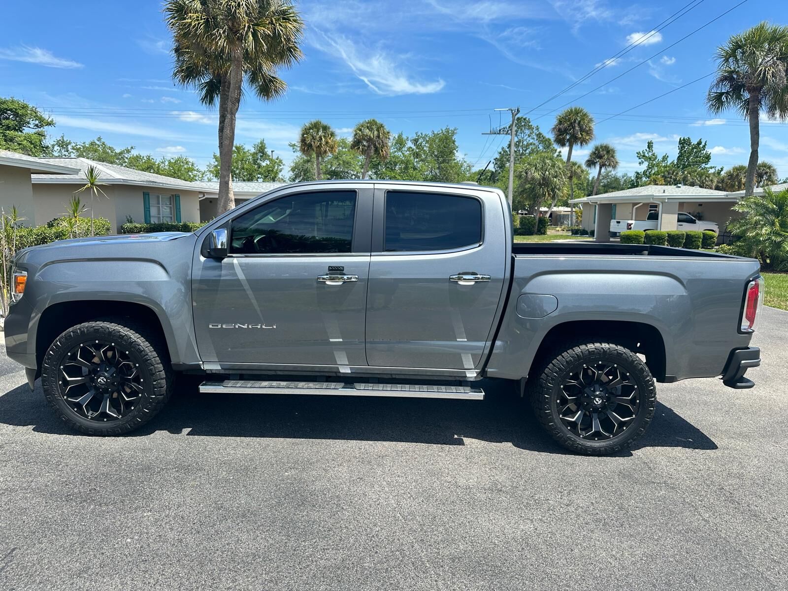 2021 GMC Canyon