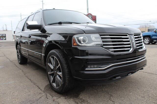 2016 LINCOLN Navigator