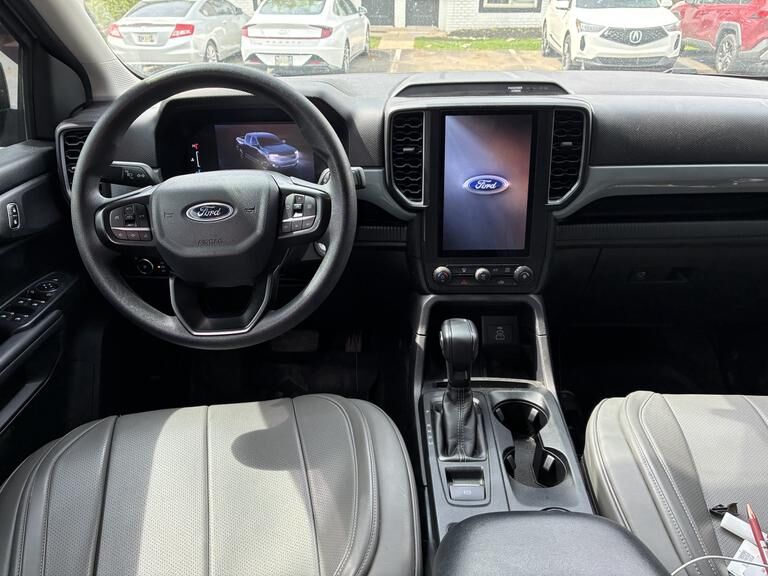 2024 FORD Ranger