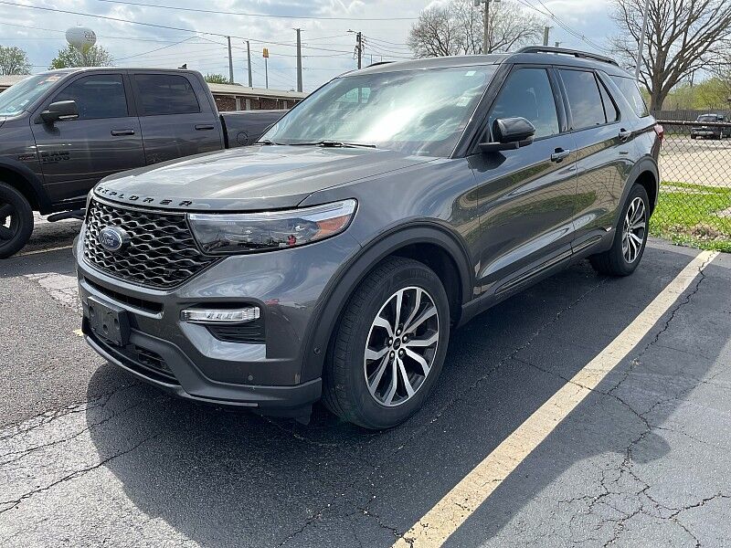 2020 FORD Explorer