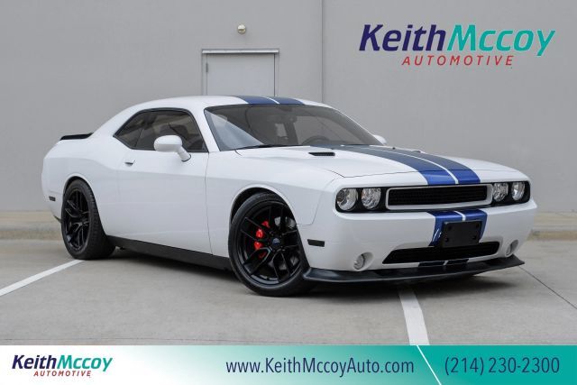 2011 DODGE Challenger