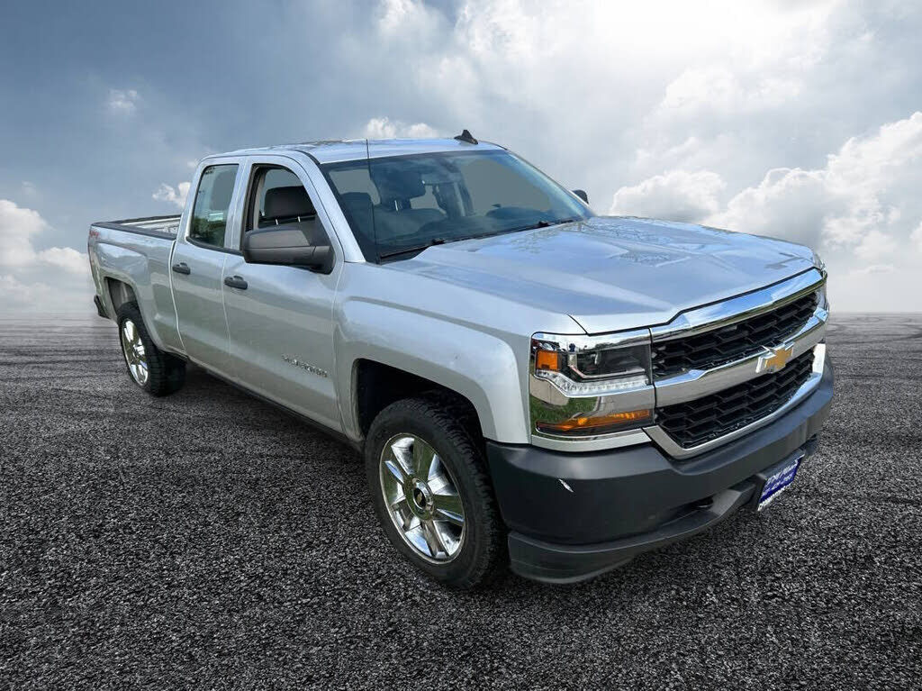 2017 CHEVROLET Silverado