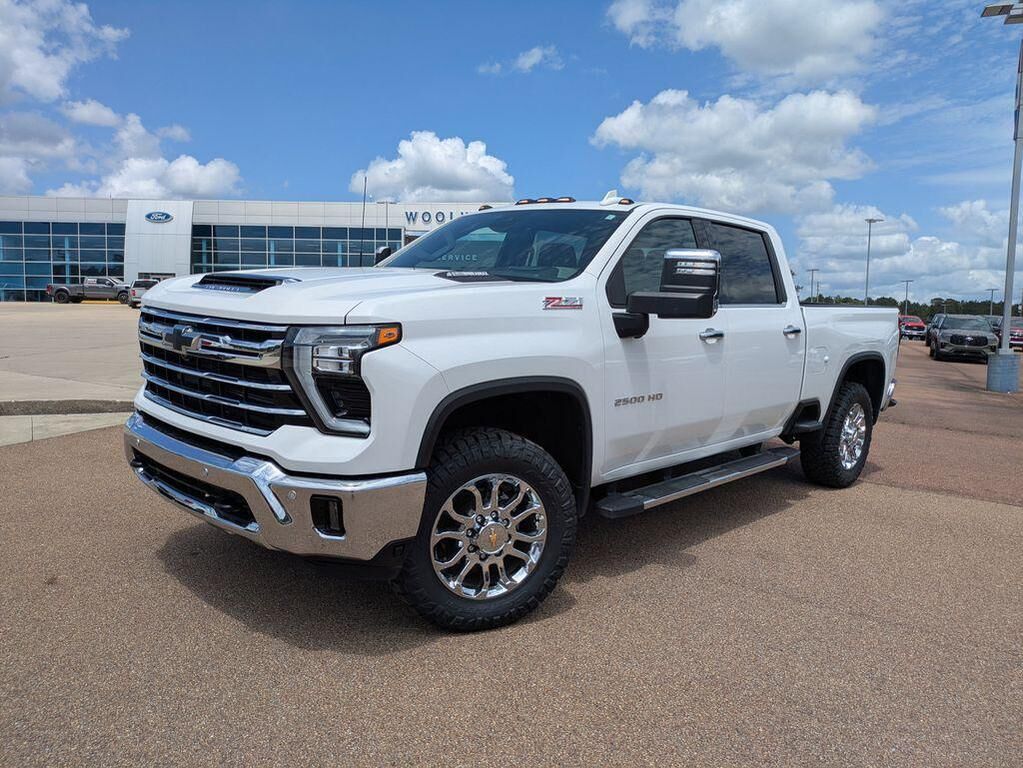 2024 CHEVROLET Silverado HD