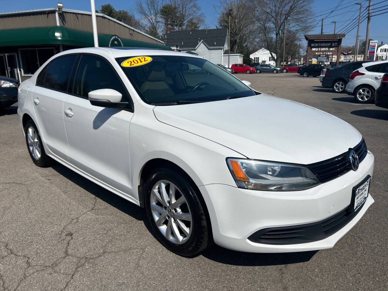 2012 VOLKSWAGEN Jetta