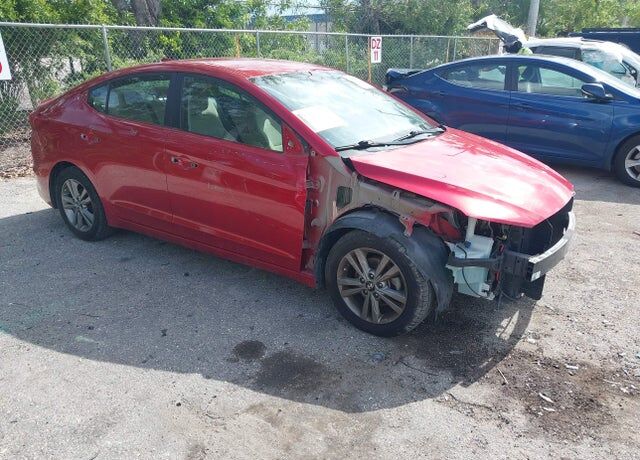 2017 HYUNDAI Elantra