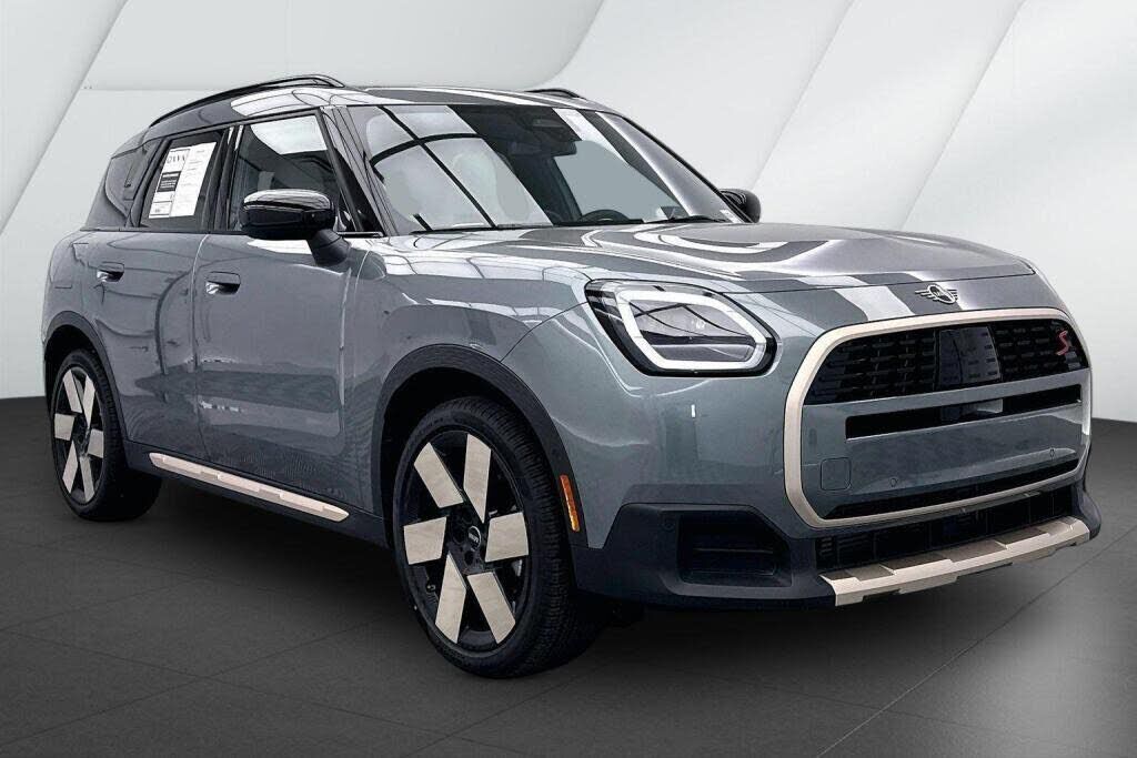2025 MINI Countryman