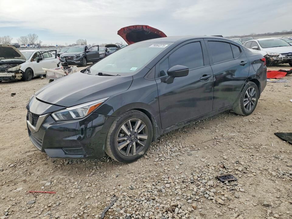 2021 NISSAN Versa