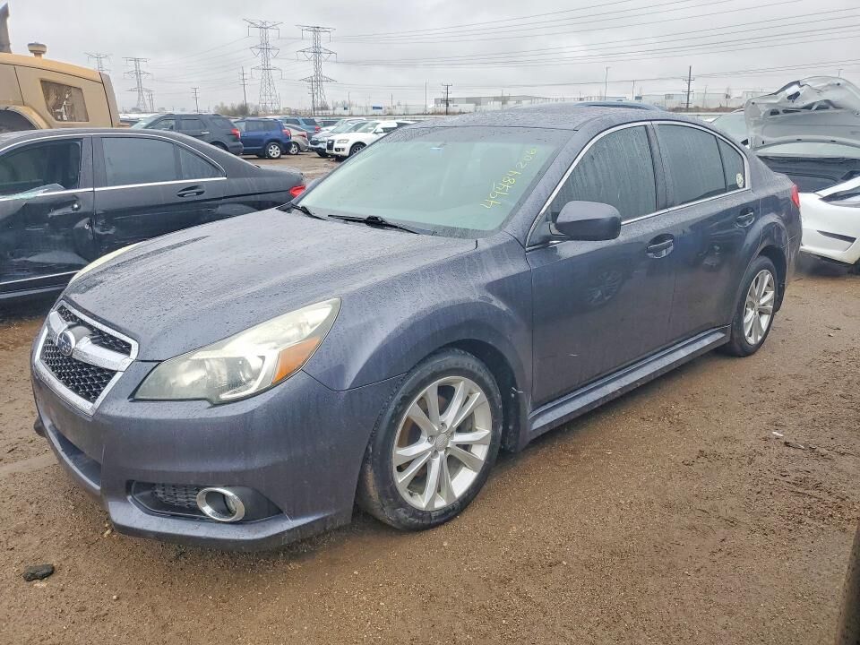 2013 SUBARU Legacy