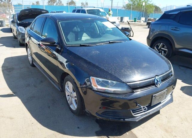 2013 VOLKSWAGEN Jetta