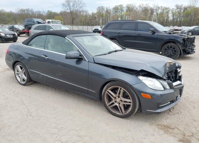 2013 MERCEDES-BENZ E-Class