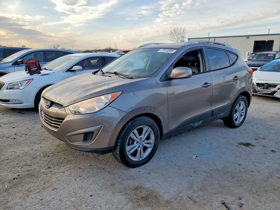 2011 HYUNDAI Tucson
