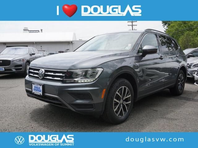 2019 VOLKSWAGEN Tiguan