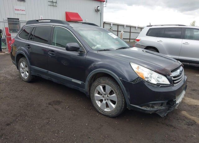 2010 SUBARU Outback