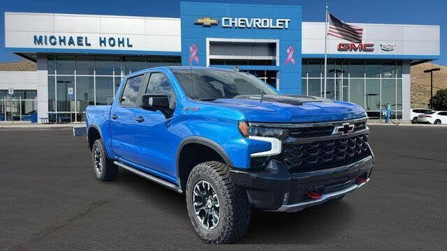 2025 CHEVROLET Silverado