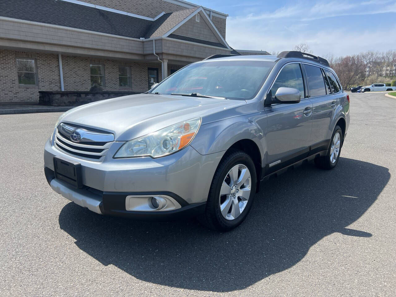 2011 SUBARU Outback