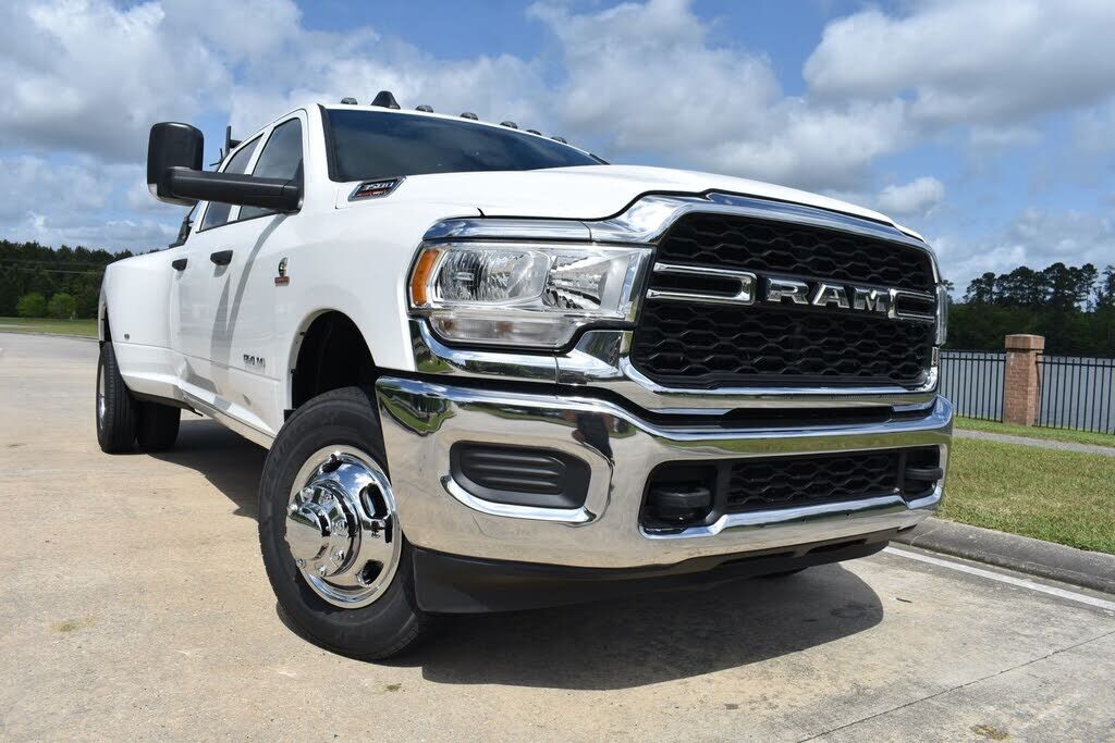 2022 RAM 3500