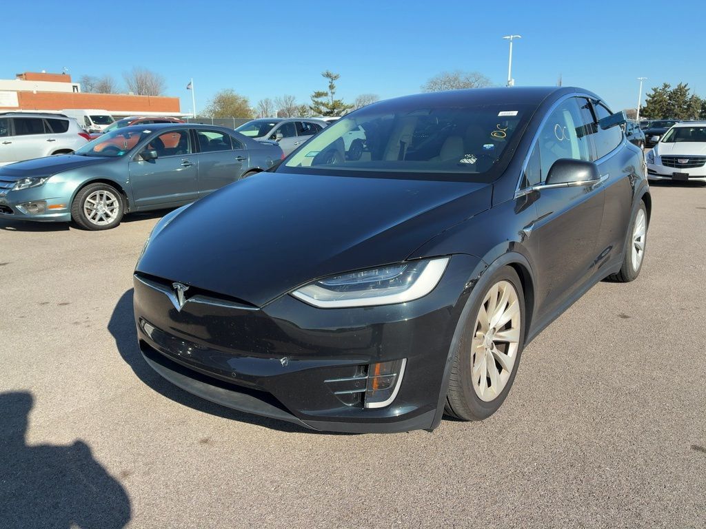 2018 TESLA Model X