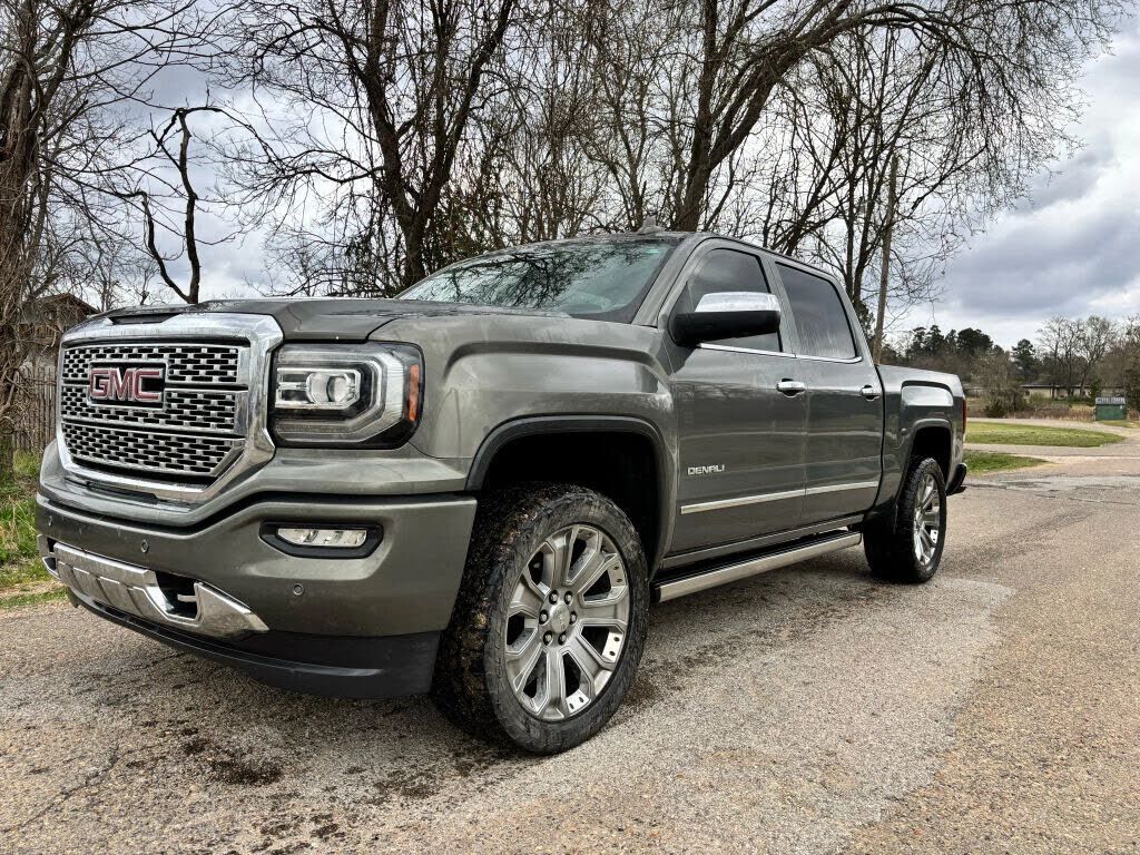 2017 GMC Sierra