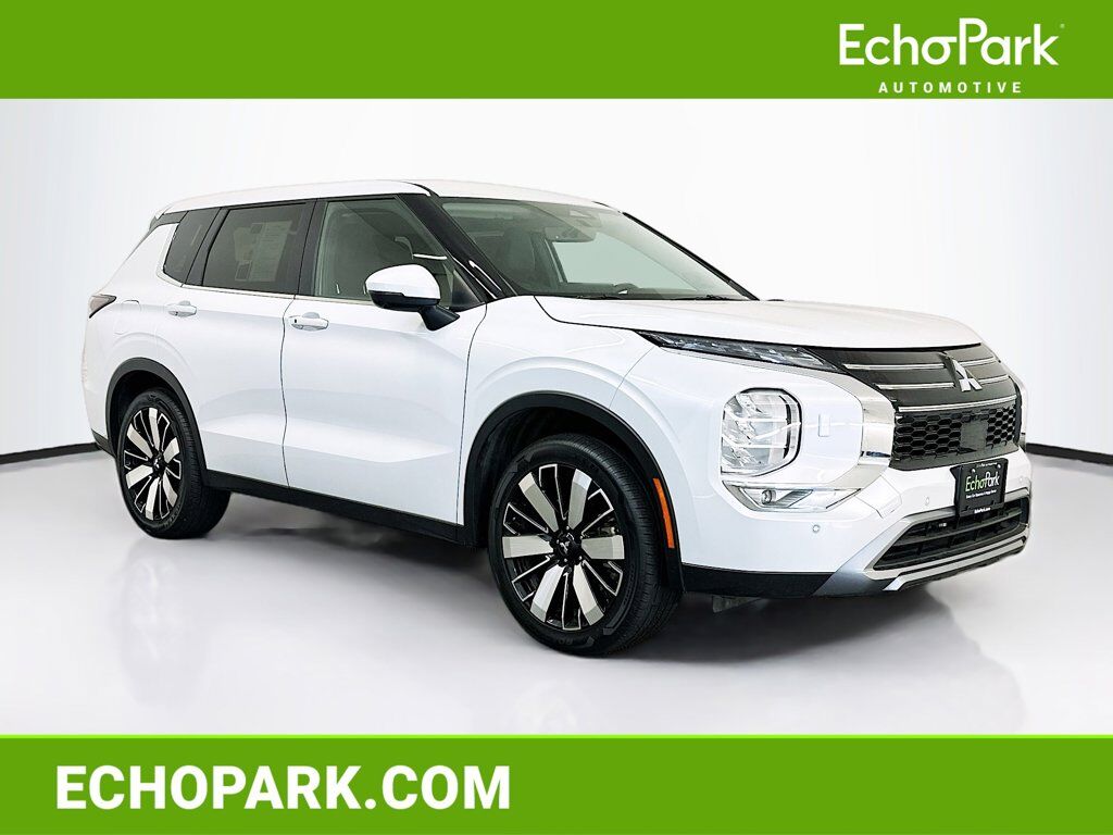 2025 MITSUBISHI Outlander