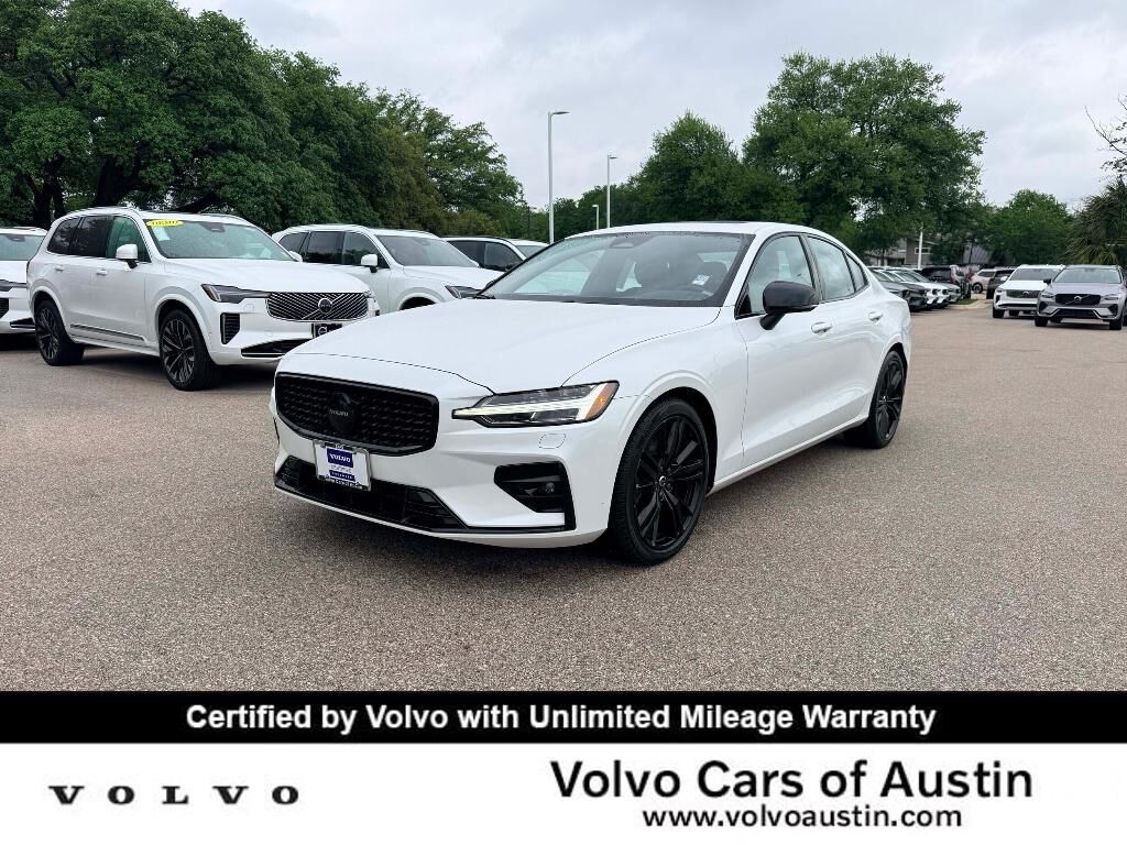 2023 VOLVO S60