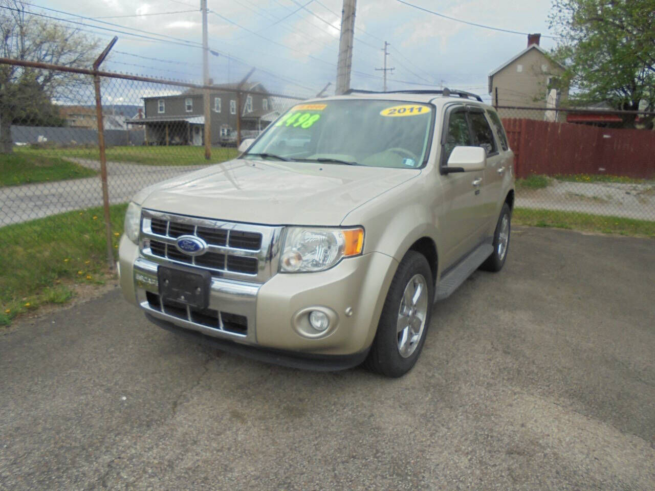 2011 FORD Escape