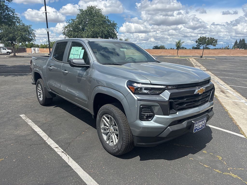 2026 CHEVROLET Colorado