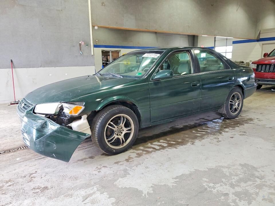 1999 TOYOTA Camry