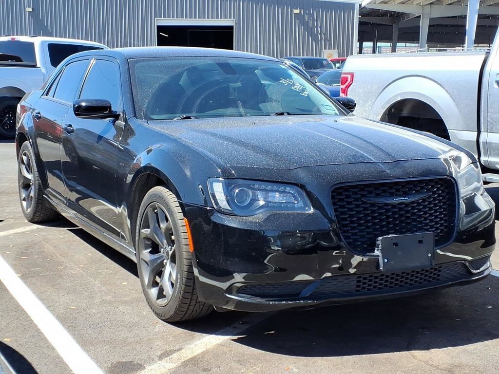 2023 CHRYSLER 300