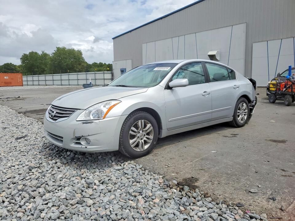 2012 NISSAN Altima