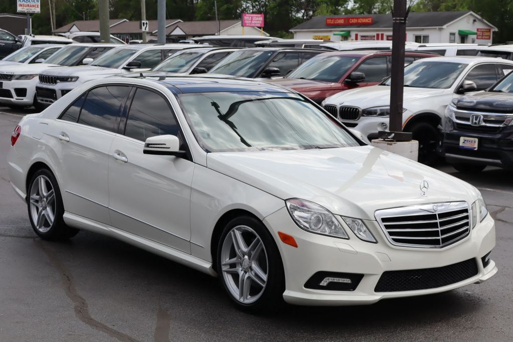 2011 MERCEDES-BENZ E-Class